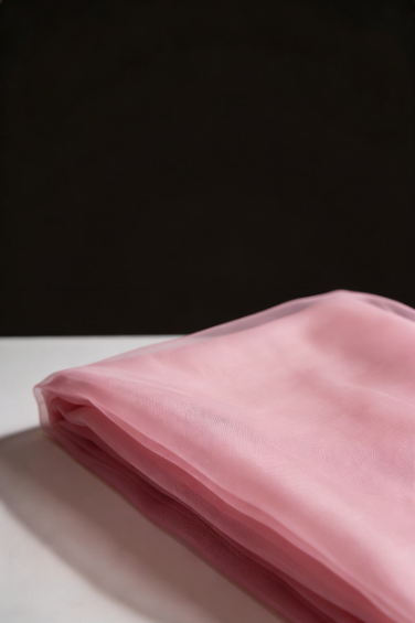TUL LISO ROSA BEBE 1.50m - Imagen 2