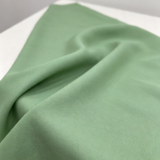 CREPE MARROQUI VERDE PALTA 1.50m